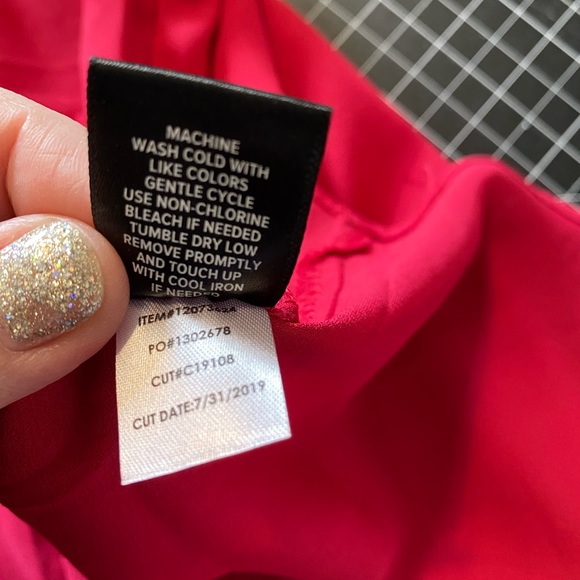 Tired size 3 Red Tank Top Blouse! - Picture 8 of 8